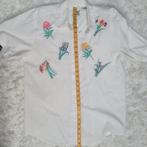 Vintage Witt's End White Embroidered Button Down Top - Size Large - Picture 7 of 10